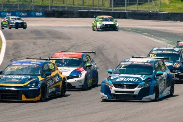 São Paulo hosts TCR for the main challenge of the year