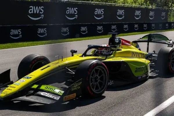 Rafael Câmara makes recovery race in Sprint in Canada and maintains F2 vice-leadership