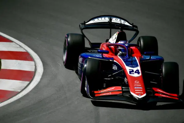 F2: Van Hoepen invoices pole in Canada. Penalties affect classification