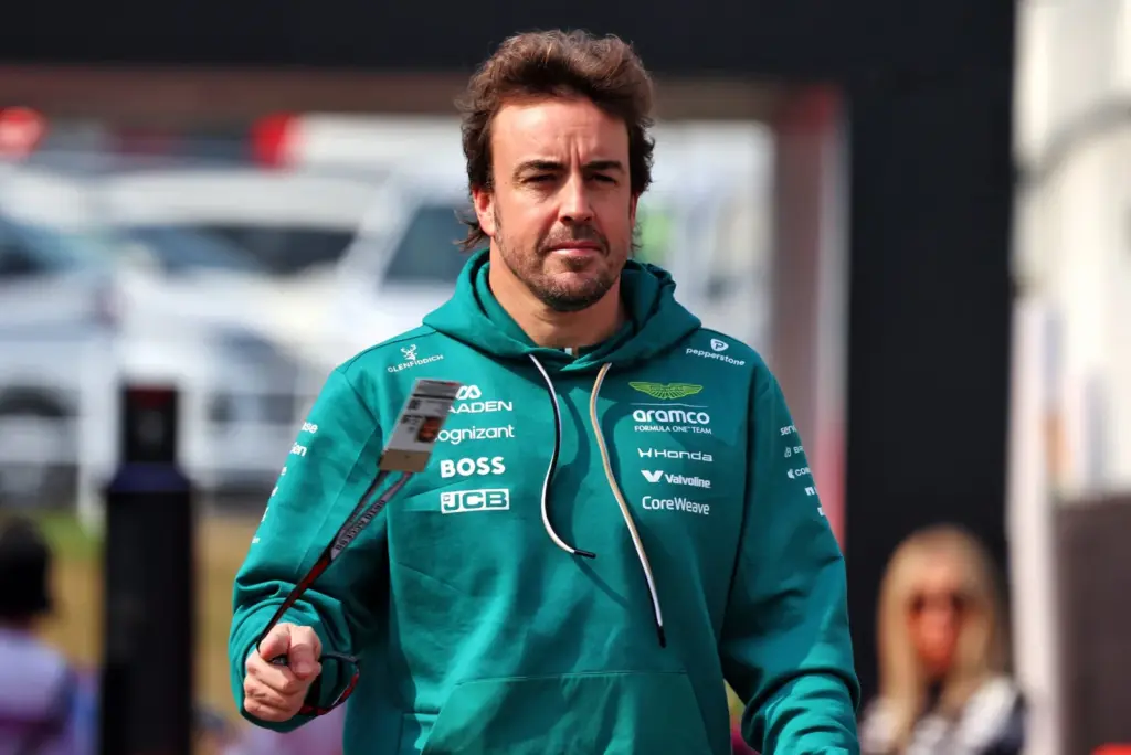 Fernando Alonso (ESP) Aston Martin F1 Team.
