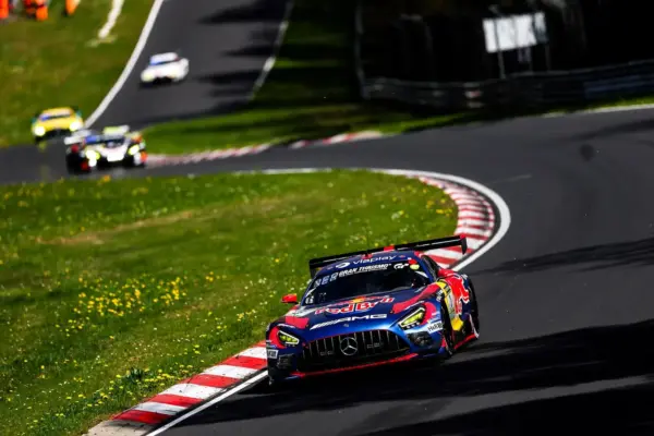F1: Engel praises Verstappen after battle at Nurburgring