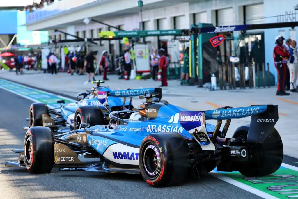 Alexander Albon (THA) Williams F1 Team FW48 and Carlos Sainz (ESP) Williams F1 Team FW48 leave the pits.