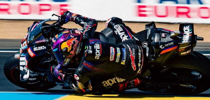 Jorge Martin is hospitalized after a severe accident in MotoGP testing