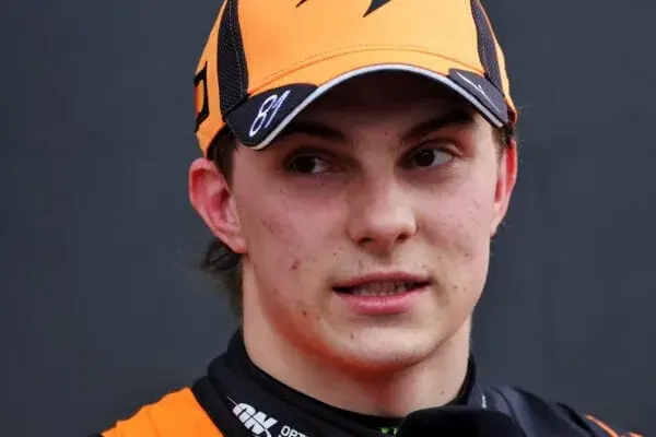 F1: Piastri expects improvement from McLaren, but not to "challenge Mercedes" in Miami