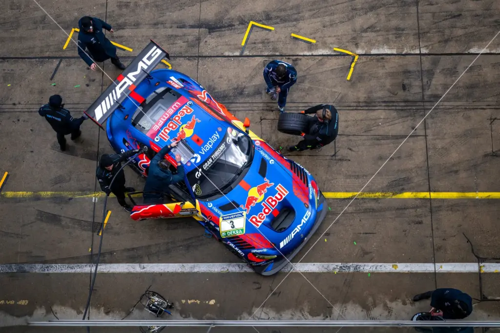 F1: Presença de Verstappen em Nürburgring causa pequeno 'caos' logístico