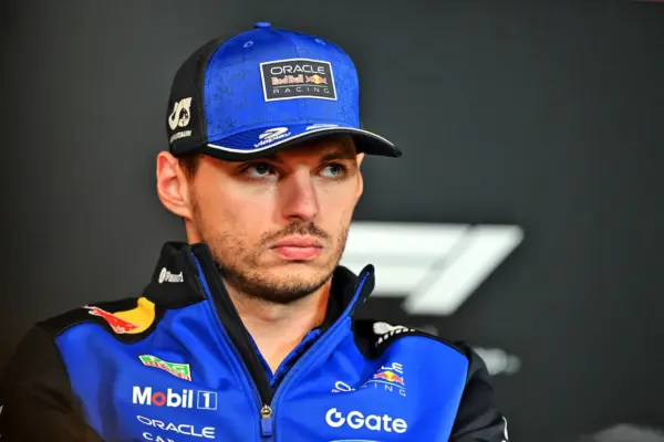 F1: Ralf Schumacher says Verstappen should handle issues with Red Bull "internally"
