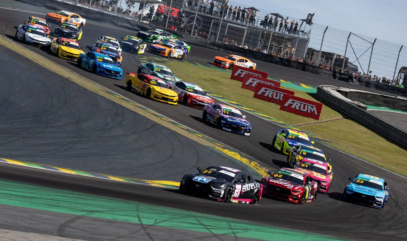 Tozzo leads training 1 with Challenge trio in NASCAR Brazil at Interlagos