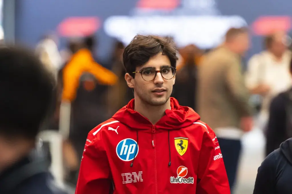 Rafael Câmara pilota F1 pela primeira vez em teste privado na Hungria