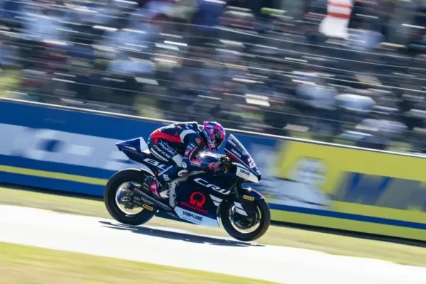 Moto2: Guevara wins French GP at Le Mans in dominant fashion