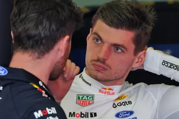 F1: Verstappen could stop until the return of V8 engines, according to Szafnauer