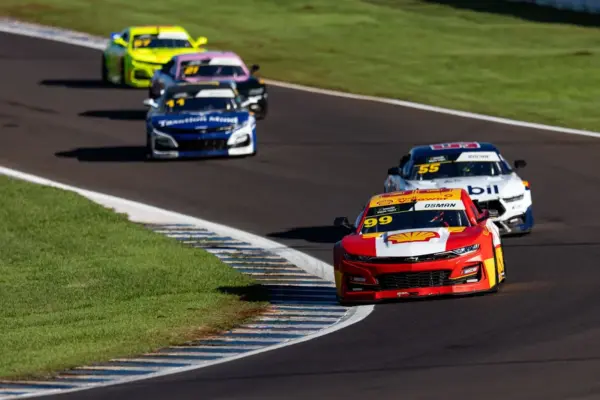 Mobility, experience and content: JET arrives at NASCAR Brazil in Interlagos