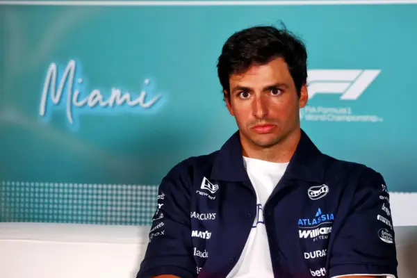F1: Sainz explains nervous radio message after overtaking Verstappen