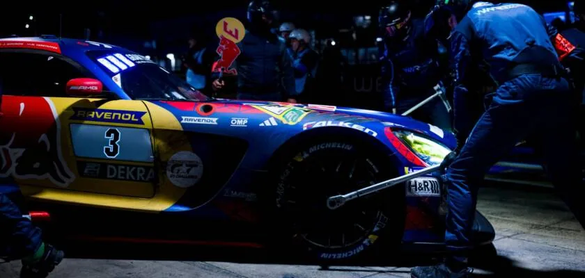F1: Verstappen loses lead after problem at Nürburgring