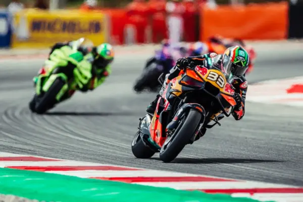 MotoGP: Binder saves KTM with P7 in chaotic race in Catalonia