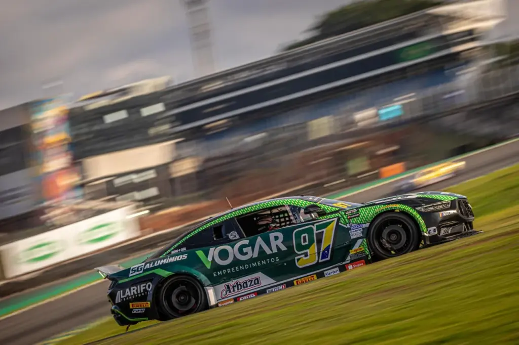 NASCAR Brasil: Tomaselli faz corrida de recuperação e conquista pódio em Interlagos