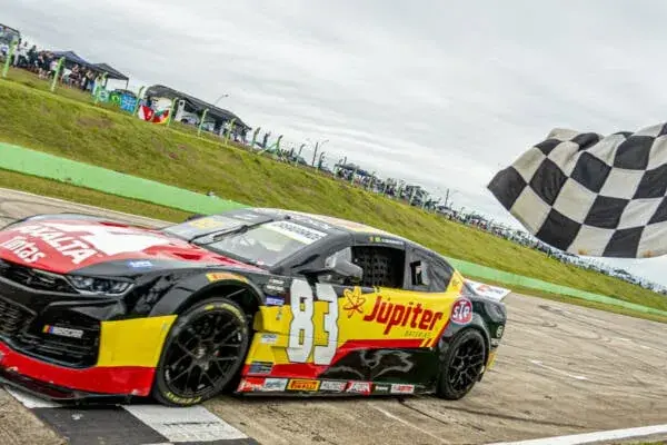 NASCAR Brazil: Casagrande leads TL1 in Cascavel; top-10 within the same second