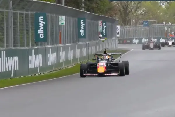 Palmowski dominates and wins wet race 3 of the F1 Academy in Canada