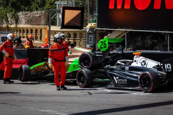 F3: Driver suffers spinal fractures after accident in Monaco