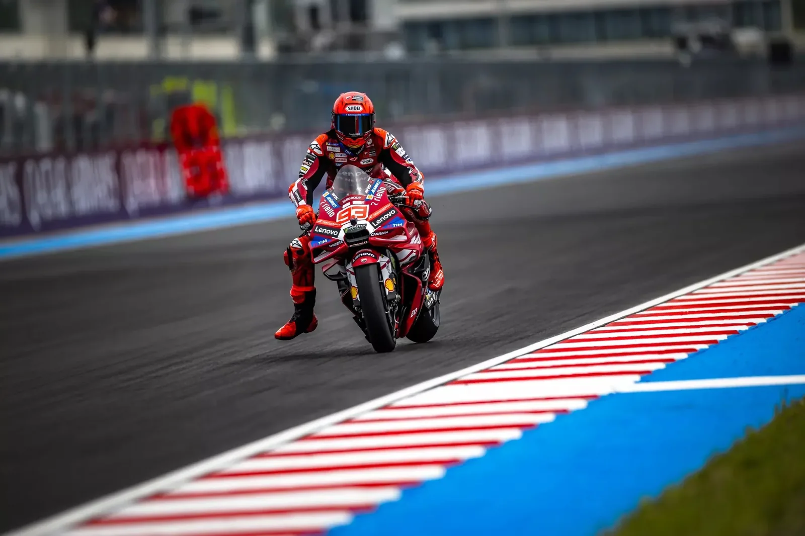 Márquez beats Acosta to claim MotoGP pole in Hungary