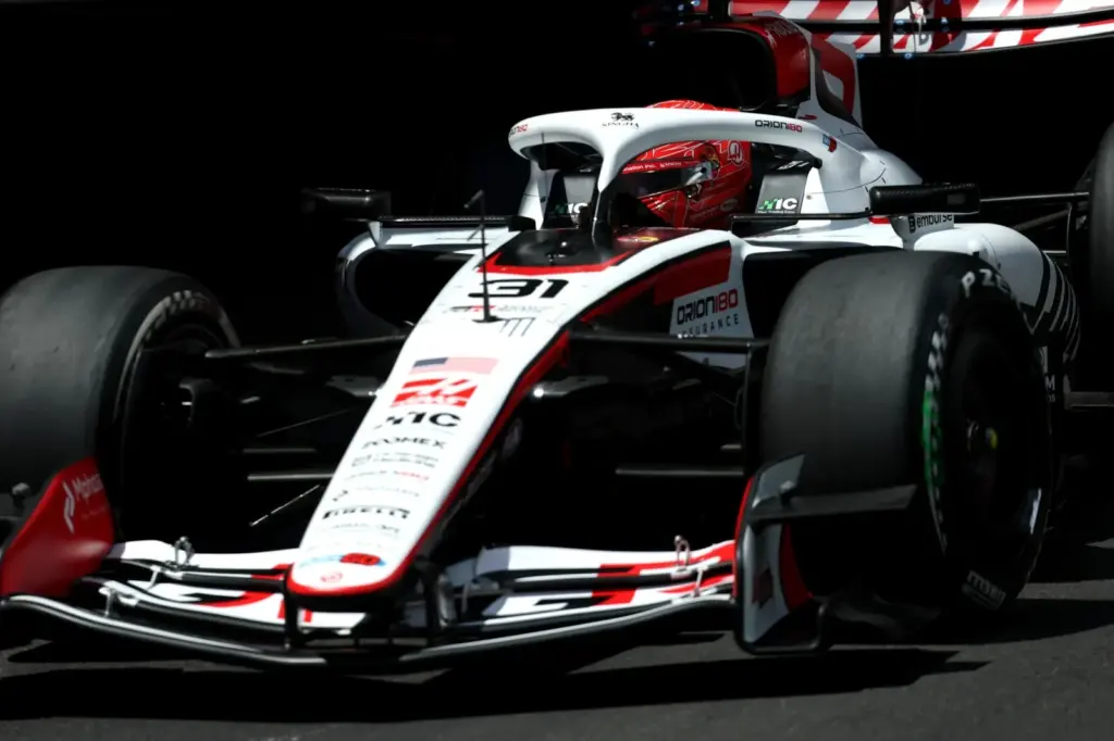 Esteban Ocon (FRA) Haas F1 Team VF-26.