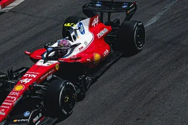 F1: Leclerc reveals problem at Ferrari after error in Monaco