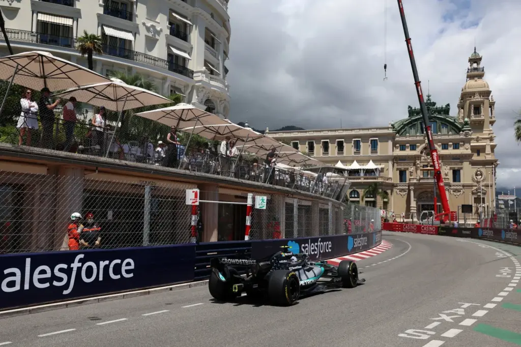 Andrea Kimi Antonelli (ITA) Mercedes AMG Formula One Team W17.