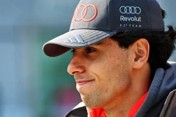 F1: Bortoleto comments on comparison with Ayrton Senna