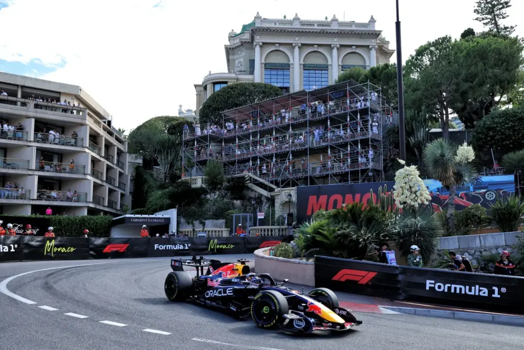 Max Verstappen (NLD) Red Bull Racing RB22.