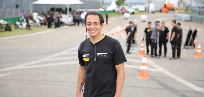 Conheça Marcos Telles, engenheiro revelado na Porsche Cup Brasil e hoje trabalha na equipe de NASCAR de
