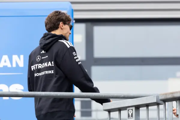 F1: Russell says start problem in Hungary is "just one more item on the list" for 2026