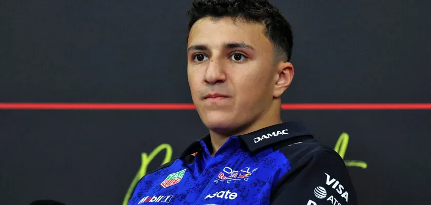 F1: Hadjar is fined after exceeding pit lane speed limit in FP1 in Hungary