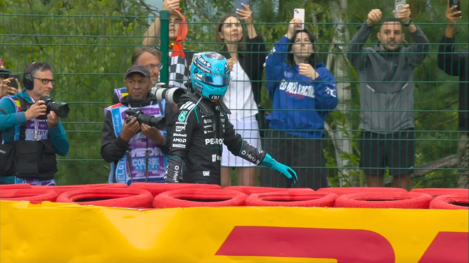 F1: Russell triggers safety car after spinning and getting stuck in the gravel trap at the start in Belgium