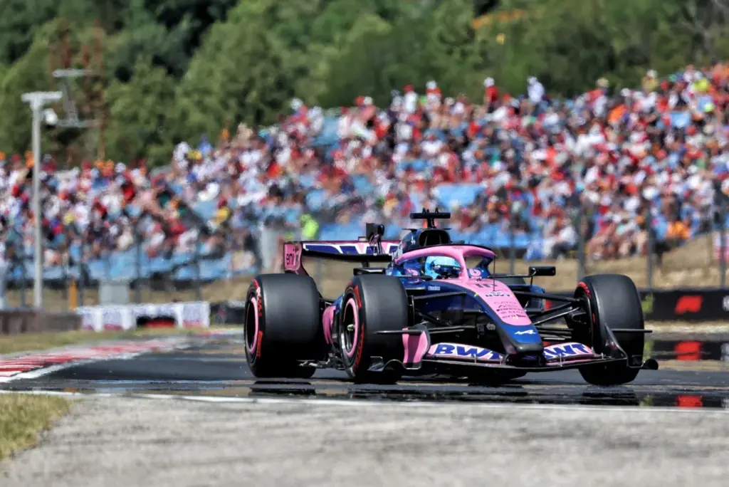 Pierre Gasly (FRA) Alpine F1 Team A526.