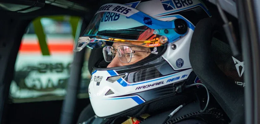 All or nothing for Raphael Reis in the TCR Brasil decider