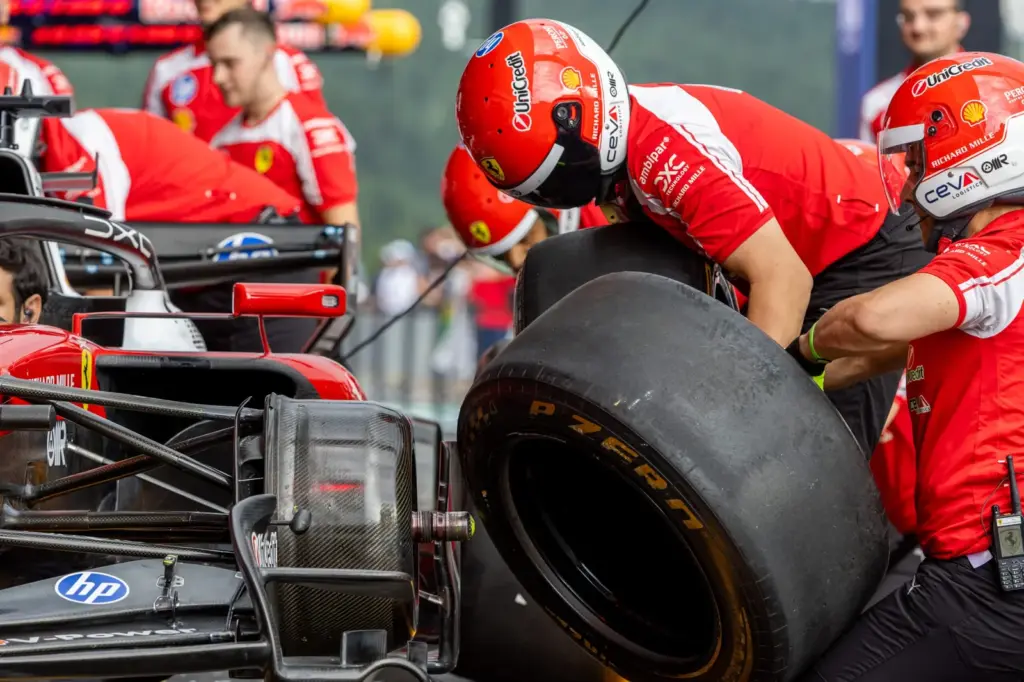 F1: Confira as imagens desta quinta-feira do GP da Bélgica 2026