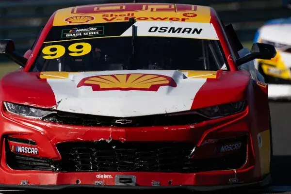 Osman and Zonta compete in the NASCAR Brazil Night Challenge in Cuiabá