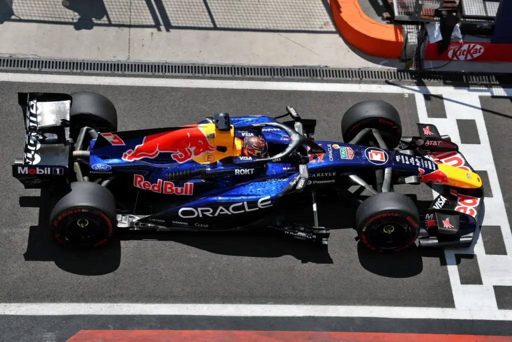 Max Verstappen (NLD) Red Bull Racing RB22.