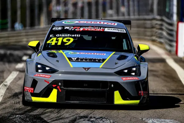 Enzo Gianfratti rises five positions in the TCR World Championship