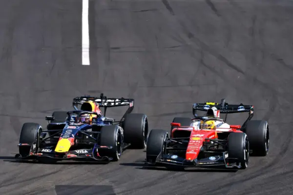 F1: Verstappen questions new overtaking style
