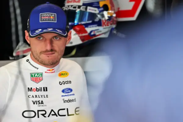 F1: Verstappen avoids commenting on rumors about a possible move to McLaren