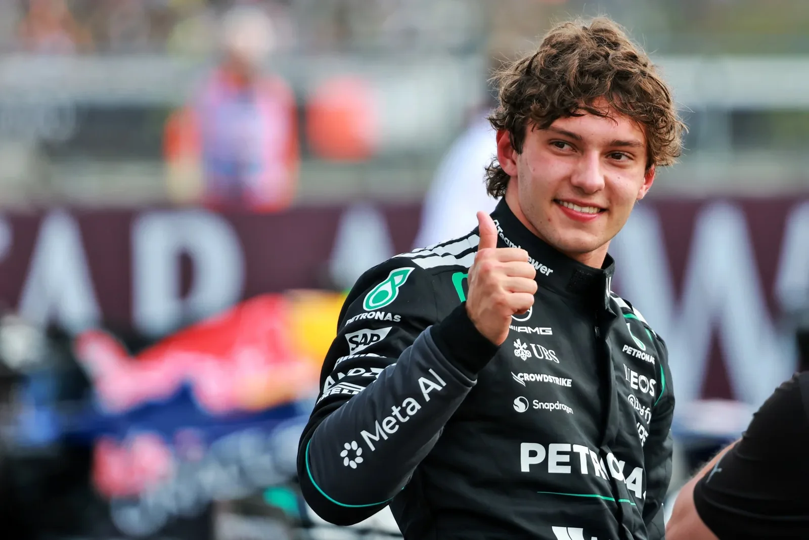 F1: Antonelli surprises Mercedes with unusual prank