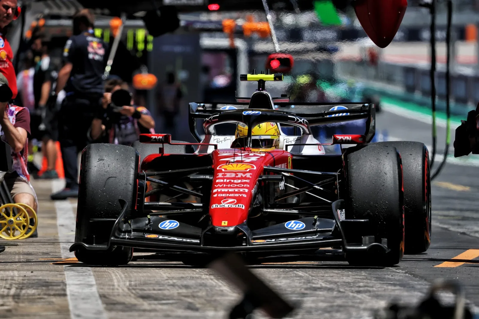 F1: Hamilton criticizes excess software in the category's cars
