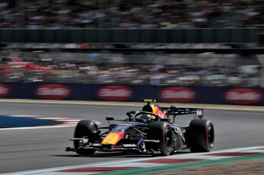 Isack Hadjar (FRA) Red Bull Racing RB22.