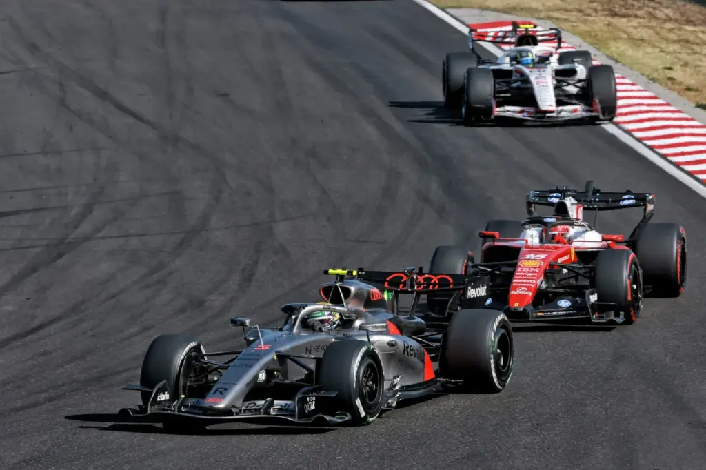 Gabriel Bortoleto (BRA) Audi F1 Team R26.