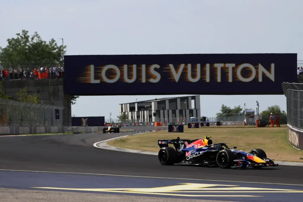 Isack Hadjar (FRA) Red Bull Racing RB22.