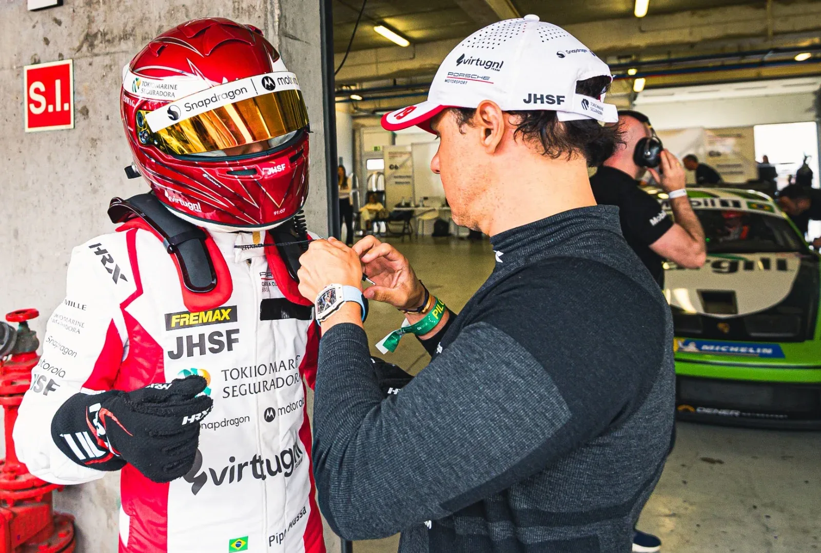 Felipe and Pipo Massa have an excellent half race the first time together in motorsport