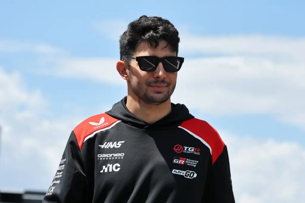 Esteban Ocon (FRA) Haas F1 Team.