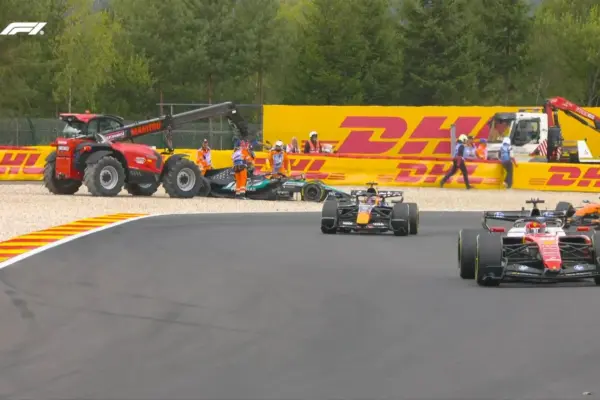 F1: Russell says he is annoyed by battery problem in Belgium: "It was dangerous"