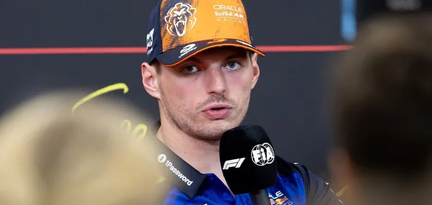 F1 today: Verstappen stays and Red Bull changes wing