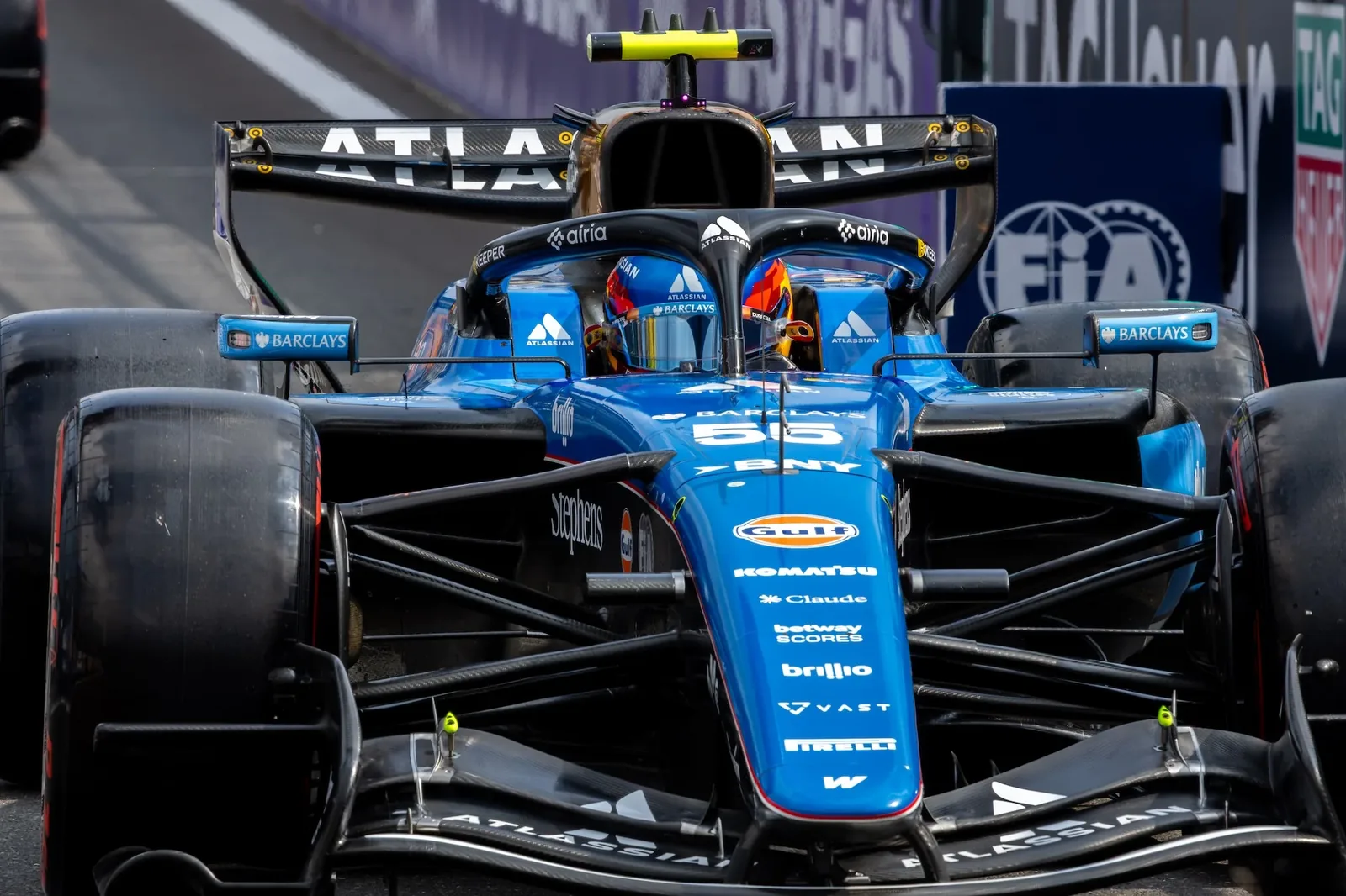 F1: Sainz will decide future at Williams during break